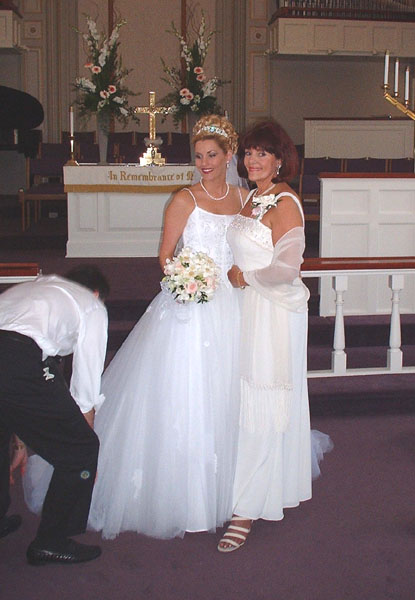 The Ceremony- Allison and Mom.jpg 58.5K